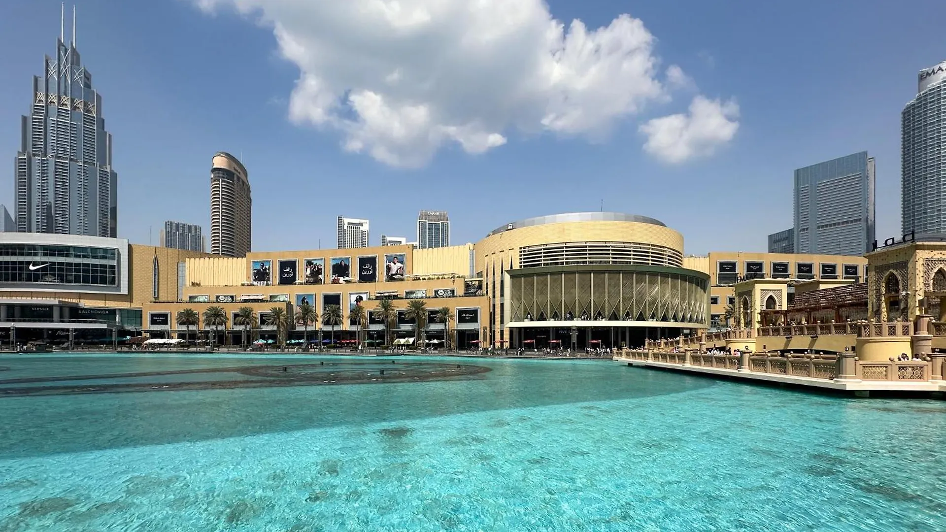 アパート ドバイTrophy Luxe Living In The Heart Of Bbay W Jacuzziアパートメント